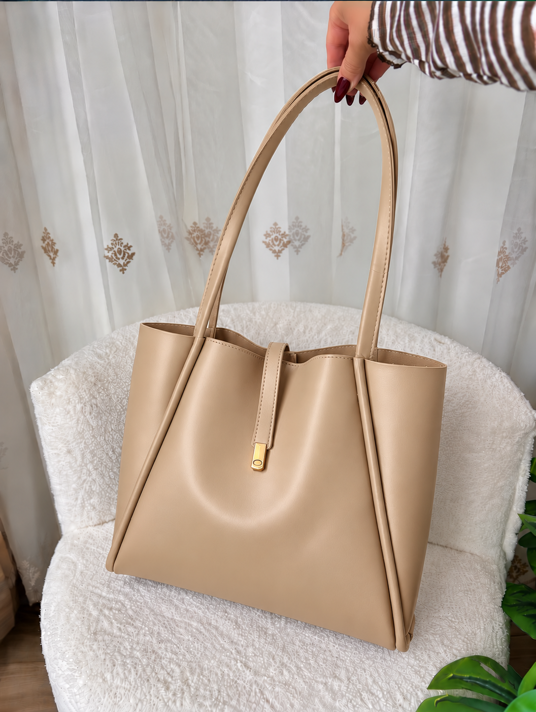 Amber - Beige